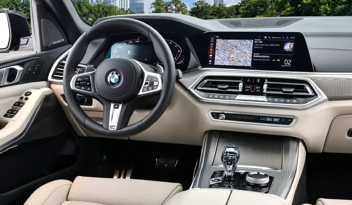 BMW - X5 xDrive35i Design Pure Experience - Car Rentals Near me - Used Cars Near me - Exclusive Concierge Club.webp